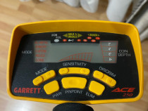 Detector de metale Garrett Ace 250