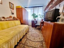 Apartament 2 camere urgenta 3 - 5 minute metrou Eroii Revolu