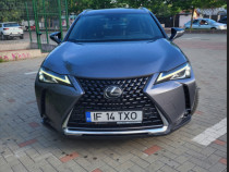 Lexus ux200 masina