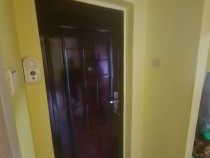 Apartament cu 2 camere, de vânzare în Câmpina