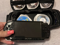 Psp cu jocuri bateria este noua si are si incarcator