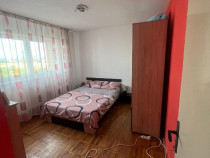 Proprietar Apartament 3 camere negociabil Craiter