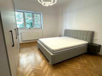 APARTAMENT DE 3 CAMERE, 77MP, CENTRALA DE IMOBIL, PET FRIEND