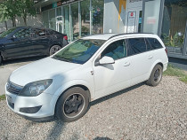 Liciteaza-Opel Astra 2010