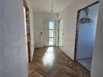 Duplex - dormitor la parter - toate utilitatile