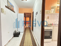 Apartament 3 camere, zona Cornișa, de închiriat!