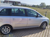 Liciteaza-Opel Zafira 2006