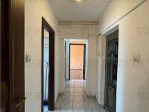 Ocazie! Apartament cu 2 camere decomandat - CENTRALA PROPRIE