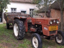 De vanzare tractor U445 + utilaje