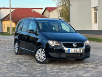 Vw Touran*2010*navigatie*BiXenon*euro 5*pilot*1.4 benzina~TSI*Germania