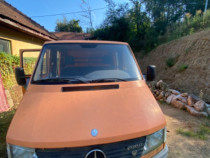 Mercedes D208 Camioneta