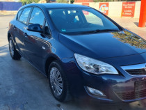 Opel Astra J 1.6 16v Euro5 Benzina Volan incalzit