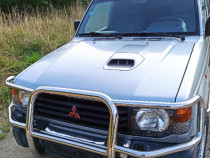 Mitsubishi pajero 2.8 tdi utilitară