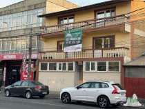 Ocazie! Vila P 1 M cu spatiu comercial la parter in zona Doa