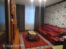 Vand apartament cu 3 camere