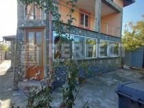 Casa 4 camere, P+1+M , Valea Calugareasca - 87000 euro