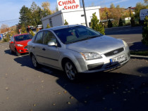 Ford Focus Benzina