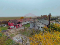 Teren 5674mp și construcții de vânzare, Tilecuș