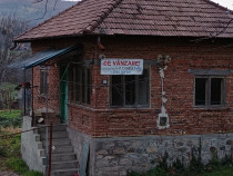 Casa și teren Ramnicu Valcea, Valcea, str.Stirbei Voda