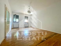 Apartament 2 camere, zona Central-Malul Muresului