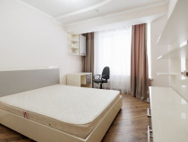 Apartament cu 3 camere in zona Brancoveanu