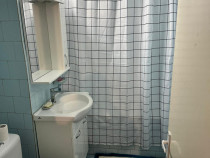 Închiriez apartament cu 3 camere zona Girocului