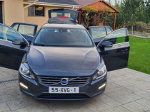 Volvo V60 Navigatie mare color