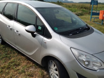 Vând Opel Meriva B