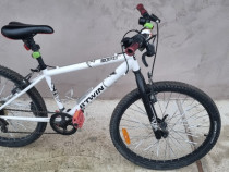 Bicicleta Decathlon Btwin 300