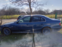 Dezmembrez bmw e 39, 520 diesel