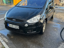 Ford s-Max cu 7 locuri