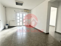 Spatiu comercial/birouri cu Vad, amplasat excelent in zona T