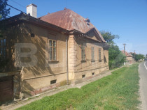 Apartament cu 2 camere, 44 mp, zona Piata 700