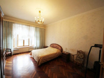 Se inchiriaza apartament cu 3 camere