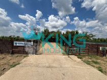 Casă de vânzare – 8 camere, Adunații Copăceni