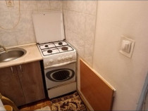 Garsoniera de inchiriat