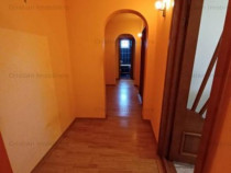 3 camere etaj intermediar, zona Viziru 3, LIBER