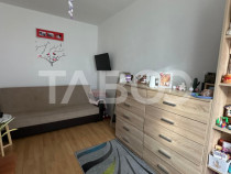Apartament 2 camere etaj intermediar zona Mihai Viteazul S