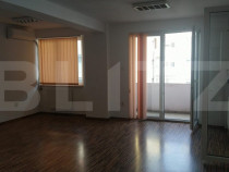Apartament de v&acirc;nzare, cu o camera, 44 mp, zona centrala