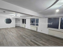 De inchiriat spatiu comercial zona Centru
