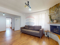 Comision 0 | Vila cu 7 camere | 1734 mp teren | Colonia 1...