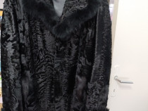 Haina de blana set (haina și vesta) din blana astrahan.