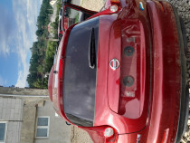 Hayon Nissan Juke 2012