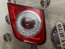 Stop dreapta hayon Volkswagen Jetta 2006