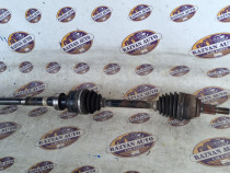 Planetara dreapta fata Mazda CX-5 2.2 Motorina 2015