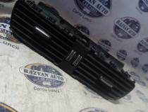 Grila ventilatie centrala Audi A4 B8 2012