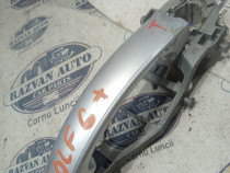 Maner exterior dreapta fata Volkswagen Golf 6 Plus 2010