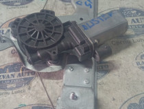 Macara geam dreapta spate Dacia Duster 2015