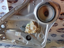 Macara geam dreapta spate Mercedes 350 2010