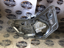 Macara geam dreapta spate Skoda Yeti 2013